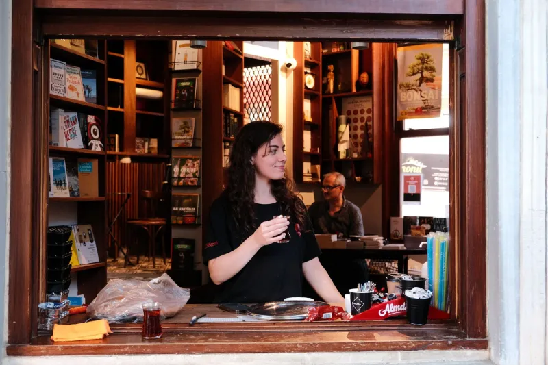 The Quiet Anime Takeover: Why US Fans Are Trading Epic Battles for Bread-Baking and Bookshops